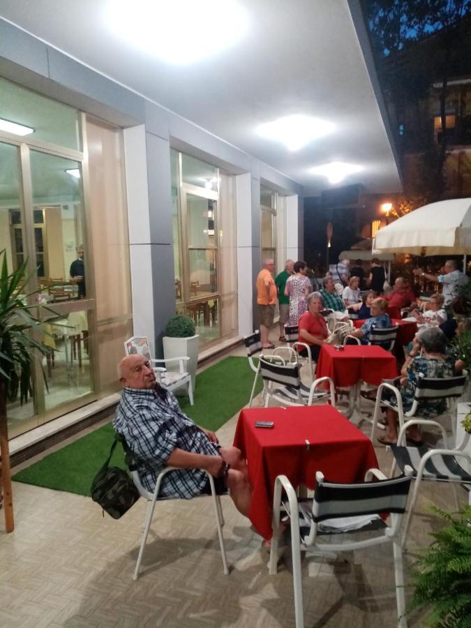 Hotel Venus Bellaria-Igea Marina Ngoại thất bức ảnh