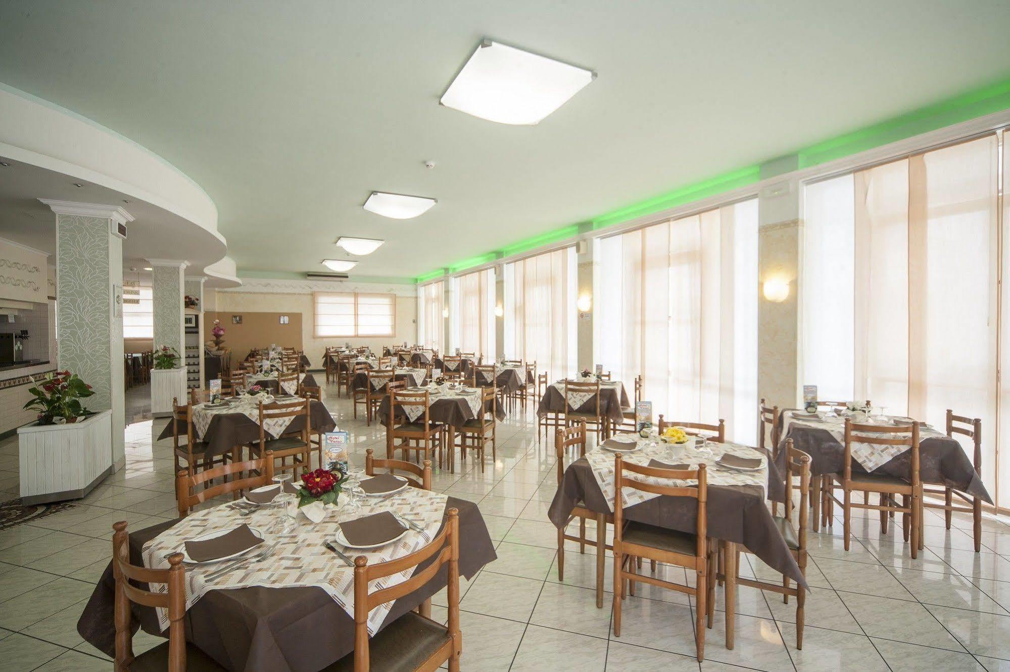 Hotel Venus Bellaria-Igea Marina Ngoại thất bức ảnh